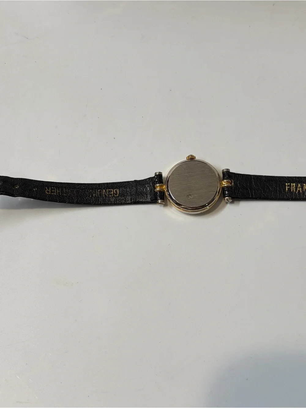 Gucci Bezel Watch Gold Tone For Parts Repair France Leather Wristband Bracelet